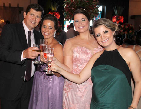 Coluna Christiano Coelho; Rose Vieira; Miguel Vieira; Carolini Veira; Patricia Vieira